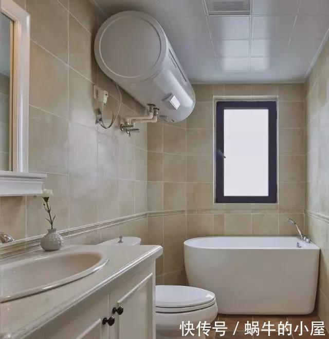 背景墙|参观朋友家的130㎡美式复式新房，刚进客厅，就感受到一股贵气！