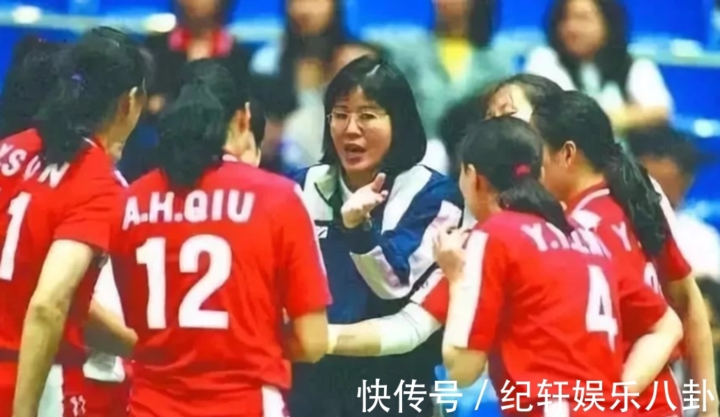 排球|女排天才毁约赴美深造,郎平镜头前哽咽声明,宣布她被永久除名