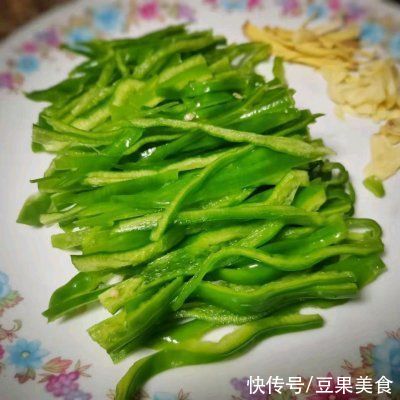 有了这盘川菜经典之青椒肉丝，米饭都要多煮几碗