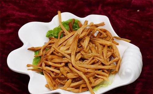中年|每天坚持吃3种食物，美容养颜、滋润肌肤，有益健康