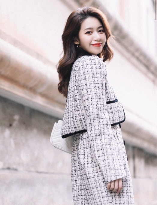 秋冬|不显老也不装嫩,入冬后流行的小香风快来试试,穿出优雅知性!