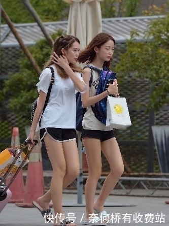 回头|美女街拍:图2妹子回头的那一刻,网友说:有种初恋般的感觉