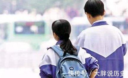 早恋|初中女孩的爱情观作文火了,网友:活了二十几年也没她看得透彻