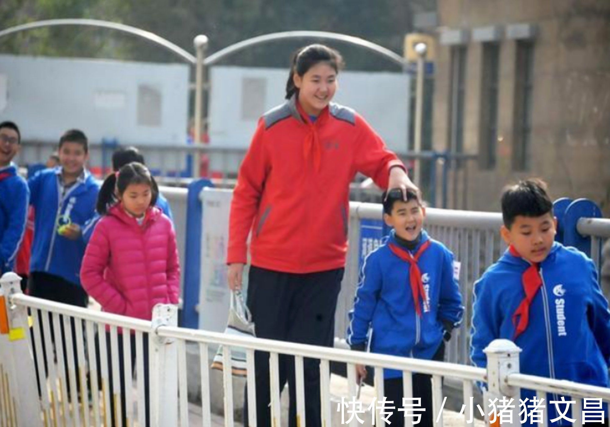 小乐|“1-18岁”最新身高参照表出炉,你家孩子达标了吗?速查