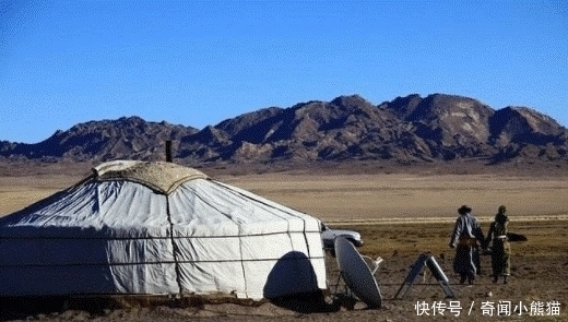 客人|男游客在蒙古包留宿时, 为什么主人在地上放红线? 看完涨知识