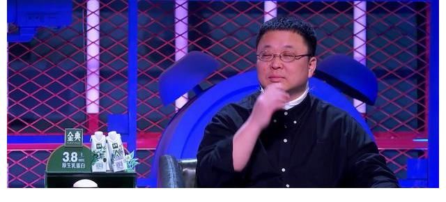 张博洋|尬吹！黑幕！乱拍灯！玩退赛！李诞还要把这个节目毁成什么样！