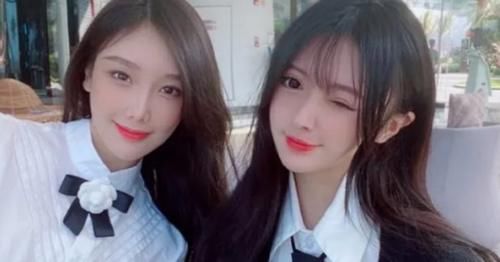 左边这位据说是dyg萧玦的女朋友,右边这位则是刺痛新女友