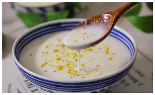 花生新吃法,不炒不炸,做成快手早餐,比豆浆牛奶营养,孩子爱喝