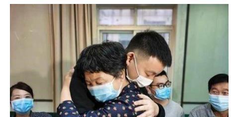 许母|姚策的血型是AB型,为何要刻意隐瞒别人说自己是A型血?