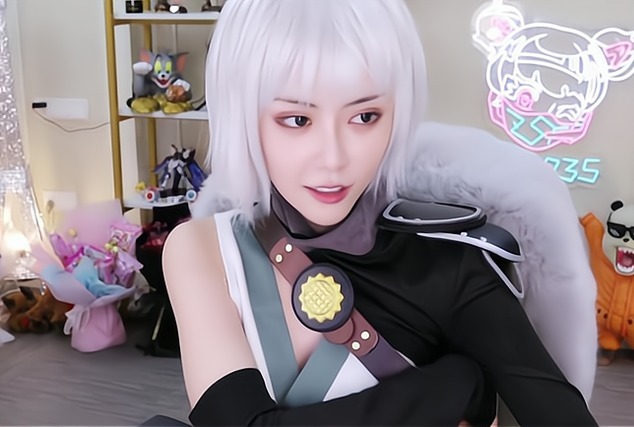 官方|斗魚主播cos白月魁, 雖然效果奇佳, 但是卻遭官方“閉嘴”敬告