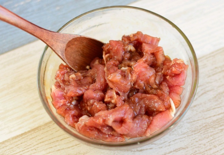 炒苦瓜,不要切了就下锅,炒前“多做两步”,脆爽可口,苦味淡