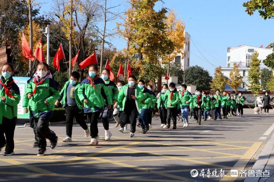 消防|莒县第四实验小学开展消防应急疏散演练