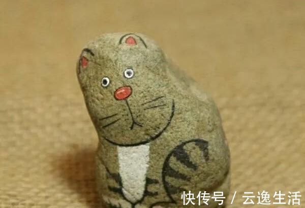 彩纸!捡些石头回家,再也不为手工课作业愁附5个DIY石头彩绘教程