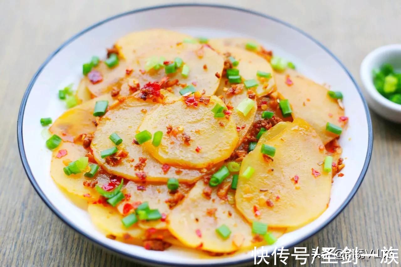 吃一次就上瘾的几道菜，没出锅就香得醉人，学会给家人露一手