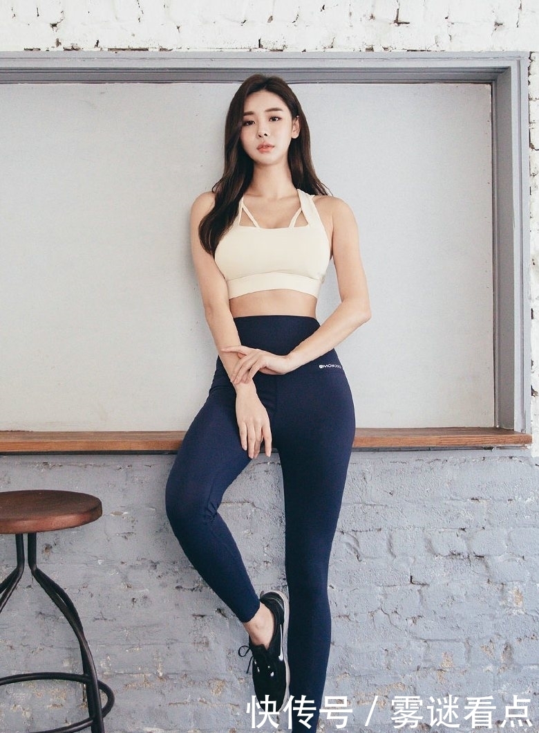 身姿|街拍:个性有范会穿的大姐姐,身姿丰腴时尚大方显高挑显气质!