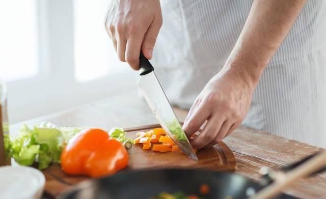 饮食习惯|四种食物,即便放在冰箱里,也要扔掉,它们的危害不仅仅是致癌