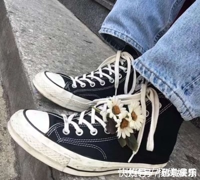 查理·卓别林 女生公认“最伤脚”的3种鞋子,高跟鞋未上榜,第一名男生也爱穿