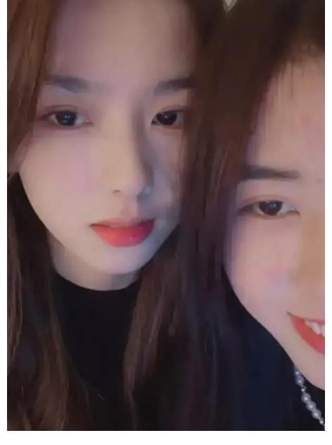 突变团竞挑战三轮变猎手!开局直接用拳头淘汰强化战士!