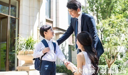 嫌弃|宝妈特意买“新衣”去开家长会,却被班主任嫌弃回去换一件再来