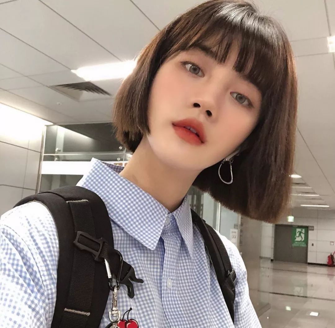 好看|短发“一刀切”,不打理也好看