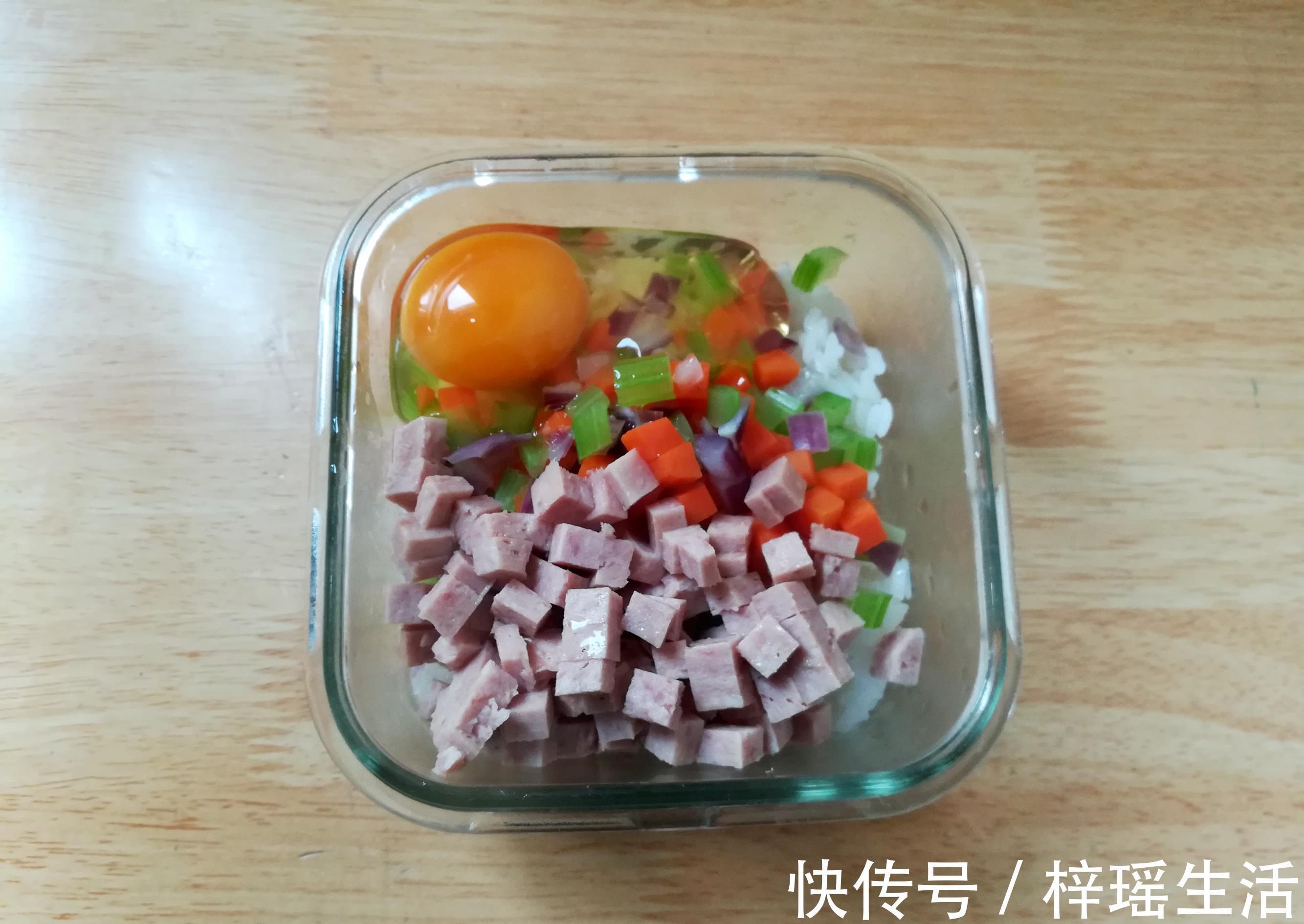 西芹|给高中生做早餐,食材简单营养足,网友:这才是真正的好早餐