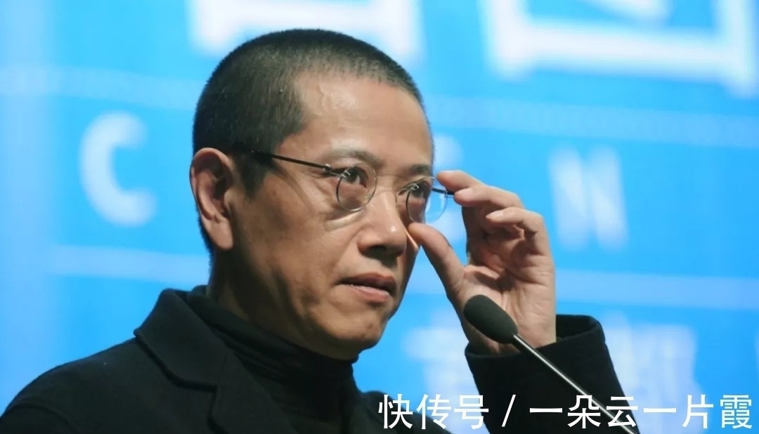 文学界#荣获诺奖为国增光,却遭全民怒骂:被骂整整8年,莫言究竟错在哪