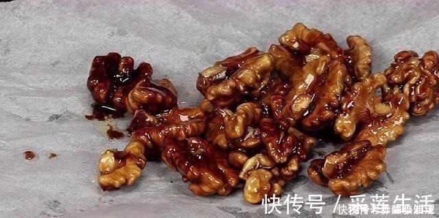吸油纸|核桃放锅里蒸一蒸,很多人不懂,没想到这么厉害,长见识了!