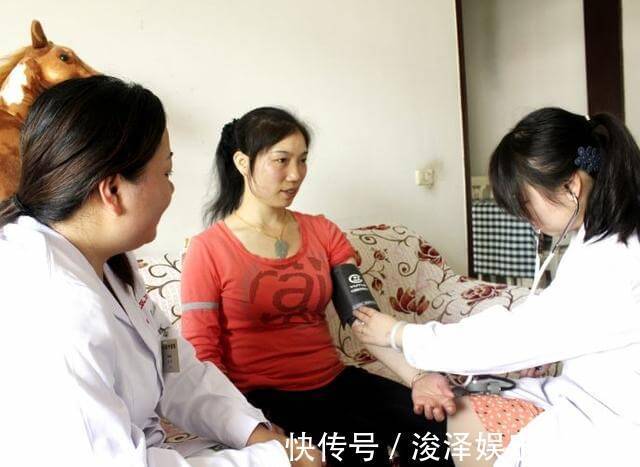 孕妇|婆婆陪儿媳产检,却被医生支开,医生的问题让孕妇尴尬不已