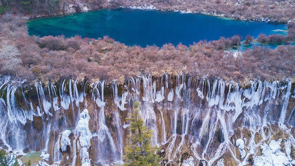 贝加尔湖|不输冰岛，邂逅贝加尔湖同款蓝冰！国内这9个秘境，藏着世界级景观！