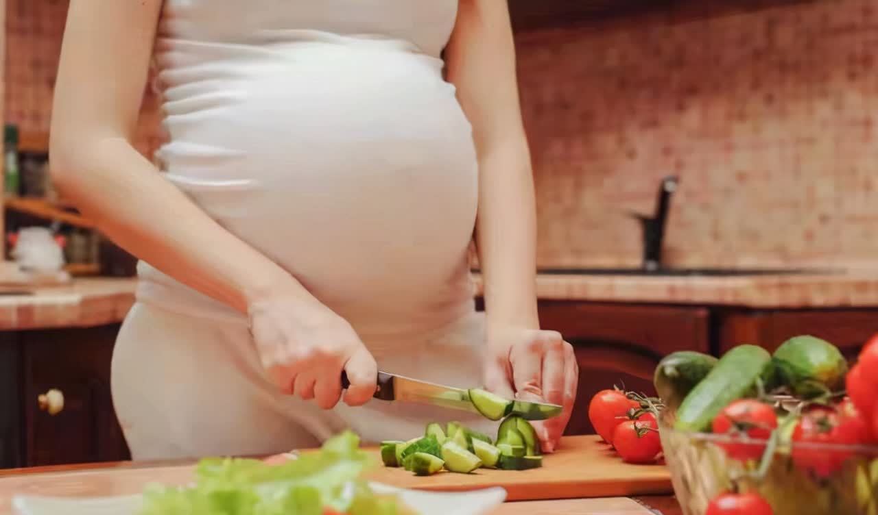 胎儿|同是孕妇,为啥肚形会不同?无关宝宝性别,4点原因说明