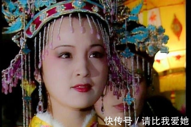 判词@榴花曾照宫闱红《红楼梦》元春:有无孩子,为何封妃,逝世真相?