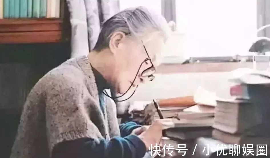 社会风气#女作家杨绛:物欲横流的社会,人不痛苦也难