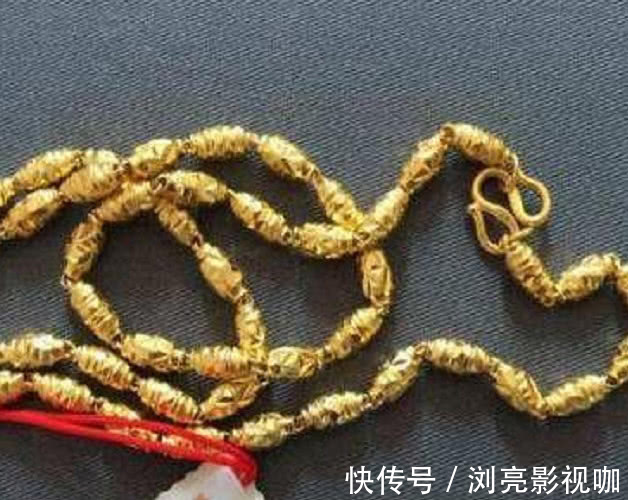 含金量 买“金项链”时,专挑“3种”,金店老板一看碰见真内行了