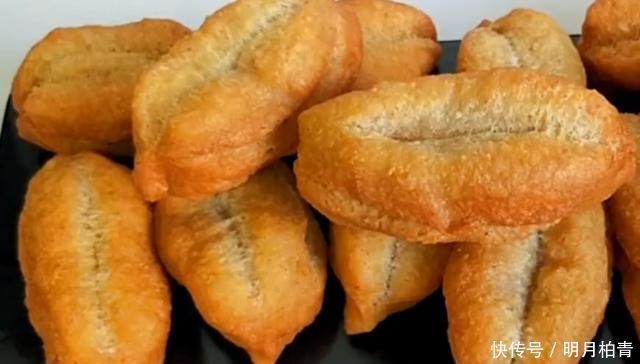 花生米里加2个鸡蛋,比红烧肉还香,我家一周吃3次,每次上桌抢光