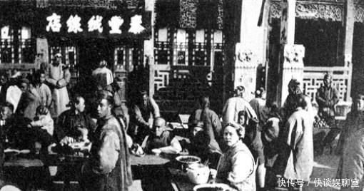 夏莲&乾隆对众人说:谁要能对出这对联,就能当状元,乞丐却对答如流!