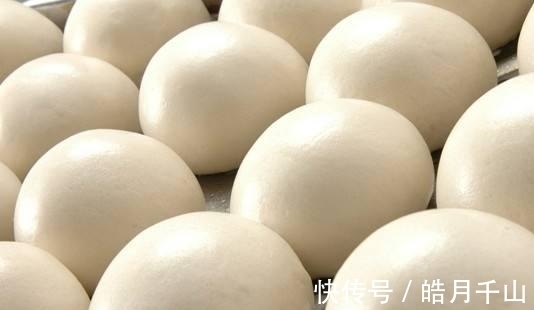 馒头新做法，不加一滴水，加入这“两样”，软糯香甜，浓香十足！