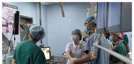 家长们|8岁女孩患上败血症,只因每天都吃“毒早餐”这几种早餐最伤娃