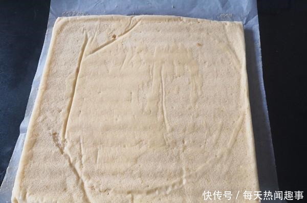 做蛋糕就要用烤箱教你一款无油小蛋糕,保证好吃到不想停