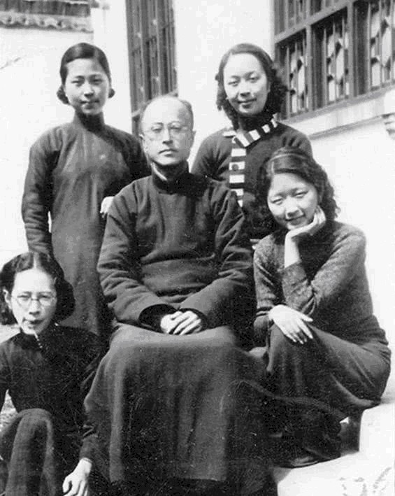 民国最牛四姐妹:风华绝代,嫁才子名流,人人活过90岁