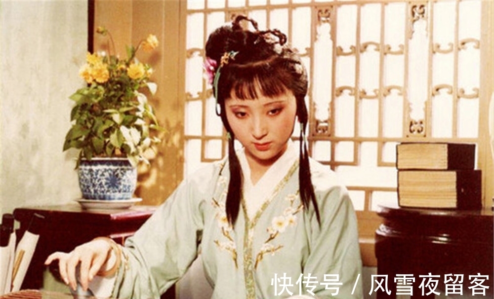王熙凤|为何王熙凤冷淡薛宝钗,偏袒林黛玉?看她们所受的教育就知道了