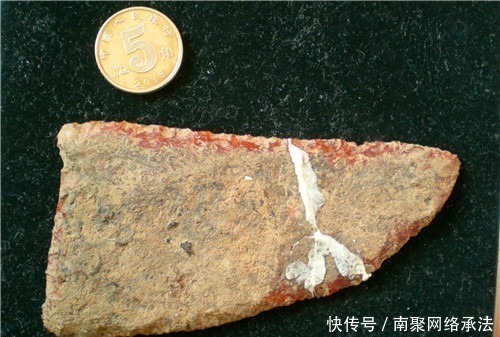 锯条&相传鲁班被草割到发明锯子,但那时还没有钢,他如何做的锯条呢?