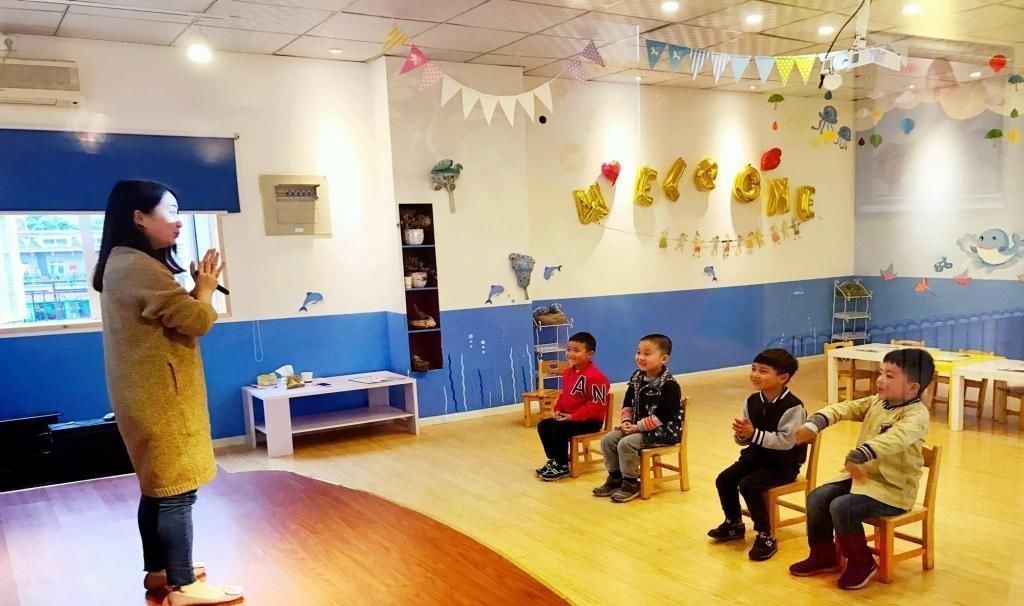 兴趣班|李玫瑾孩子6岁前这三种“兴趣班”没必要报,没啥用白交智商税