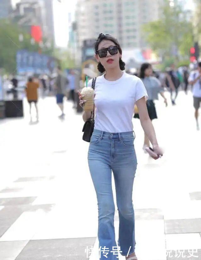 收起你的阔腿裤,今夏“喇叭裤”更吃香,不仅减龄又显瘦