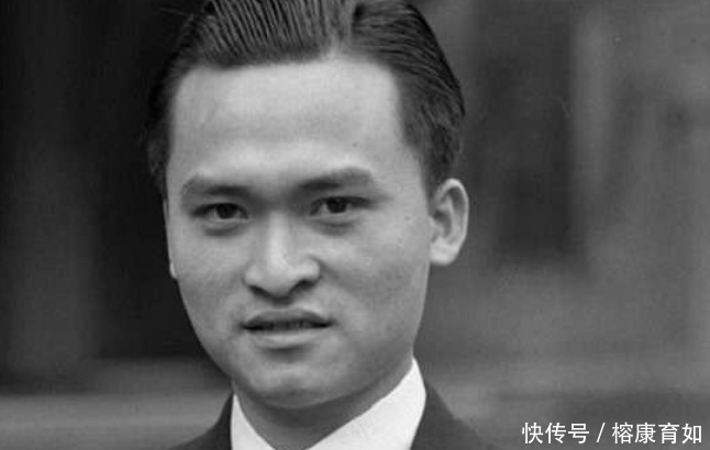 救生筏上|二战中的“鲁滨逊”:大西洋上漂流133天被救,曾喝鲨鱼血饱腹