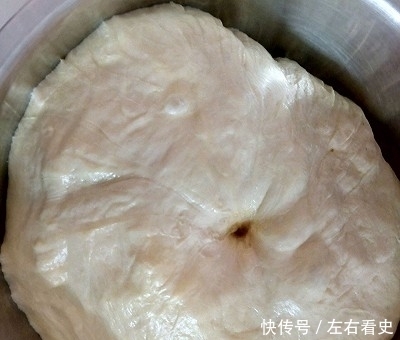 #带着零食去旅行!#波兰种——南瓜芝士包