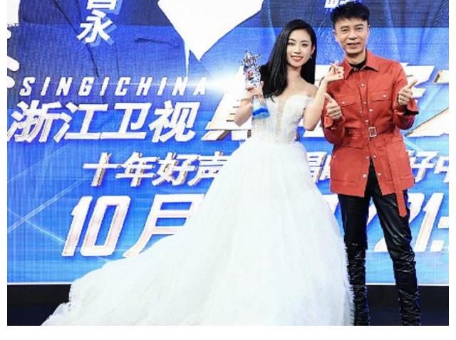 《好声音》学员要在乐坛立足 导师汪峰、李克勤谈续航力