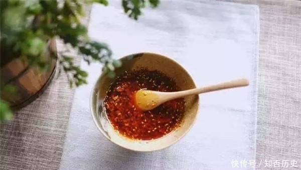 香辣|比红烧肉好吃一百倍,香辣可口,鲜香美味,蒜泥白肉等你来!