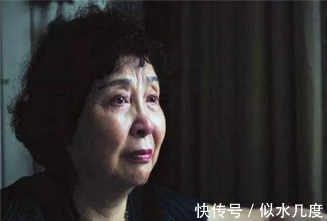 双胞胎女儿|60岁老太冒死生下双胞胎，今被现实打败：如果再选一次，我不会生