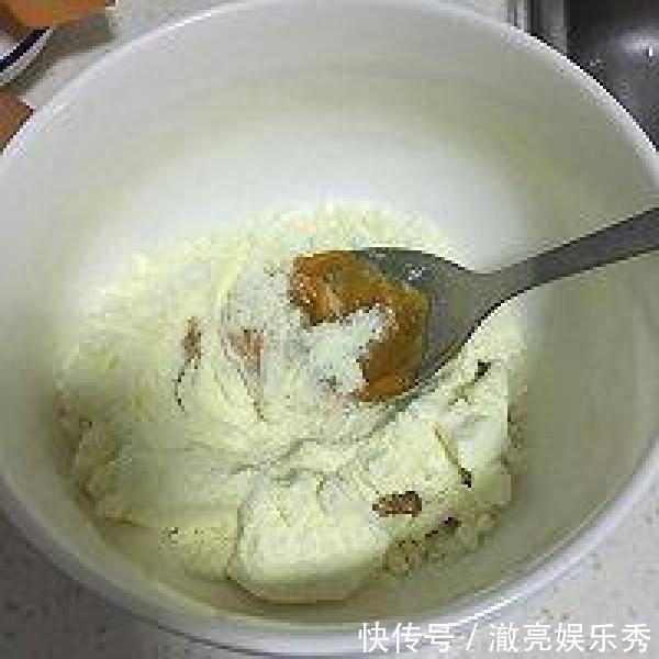 搅拌均匀|90宝妈们都做过的宝宝辅食,入口即化,每次都能吃一盘