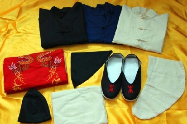 寿衣#人去世为何要穿寿衣老祖宗留下来的规矩,很多人年轻人不懂